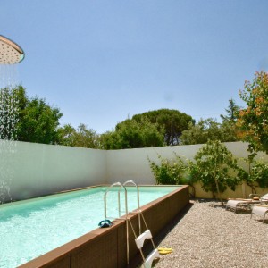 Servizi area piscina nel b&b Puglia Vista Mare