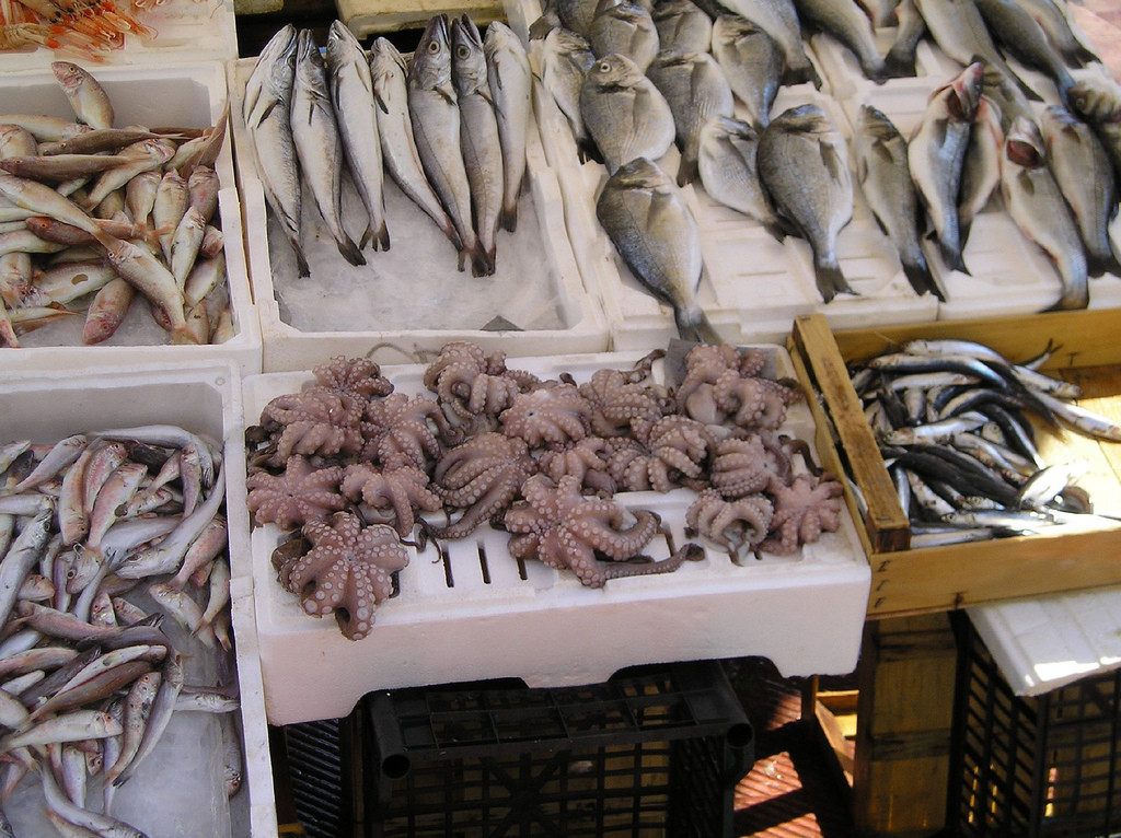 Mercato del pesce a Monopoli